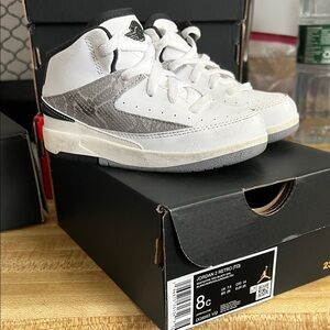 Jordan 2 Retro Toddler - white/fire red black sail